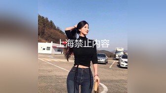 私房四月黑客破解家庭网络摄像头偷拍老夫妻宛如新婚燕尔激情绵绵堪比壮年 (1)